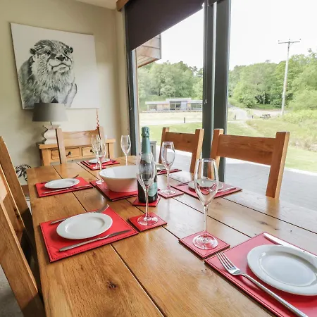 Neddy Cut * Ulverston